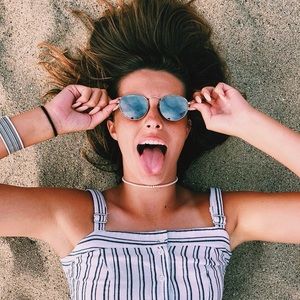 Meet your Posher, Sidney